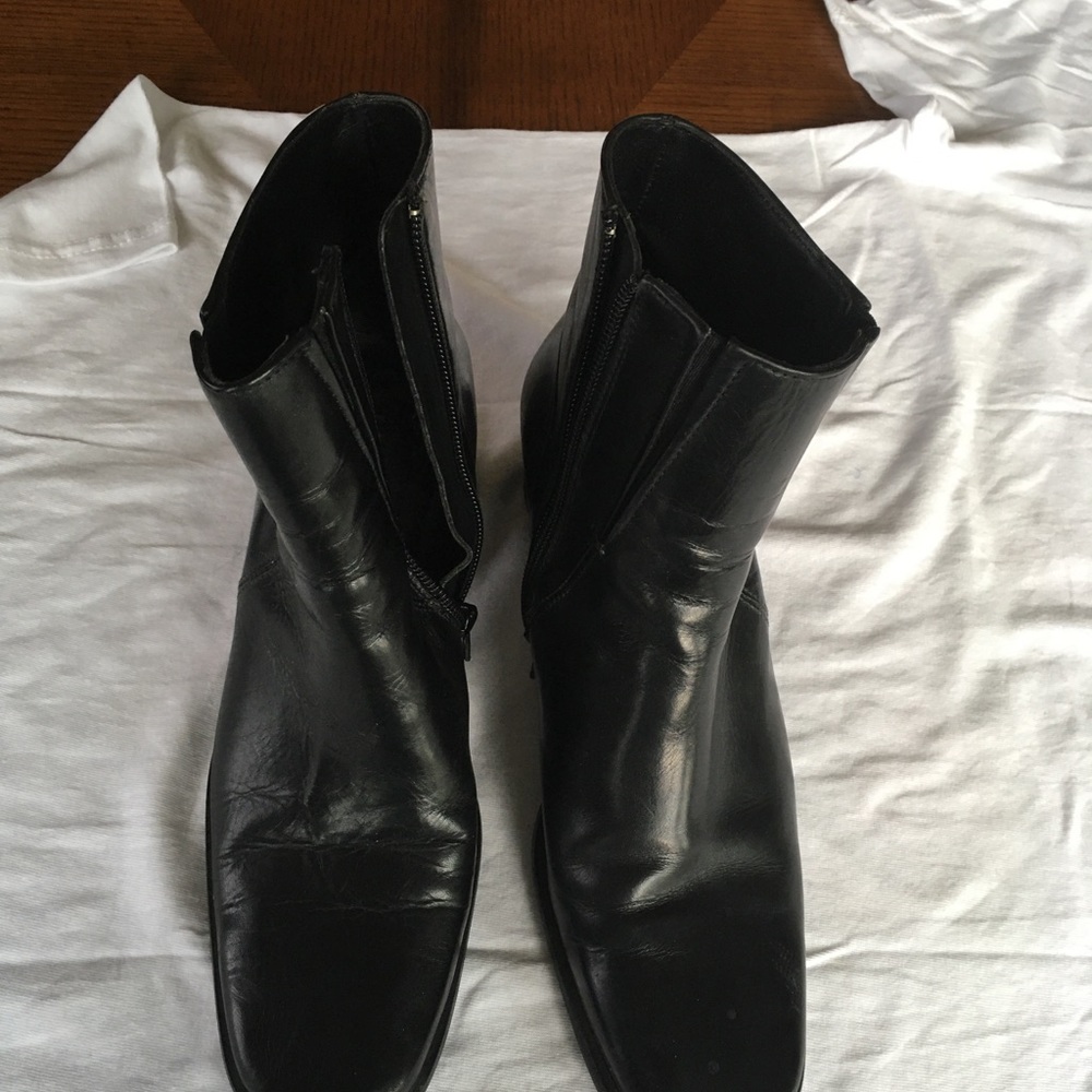Italian leather booties